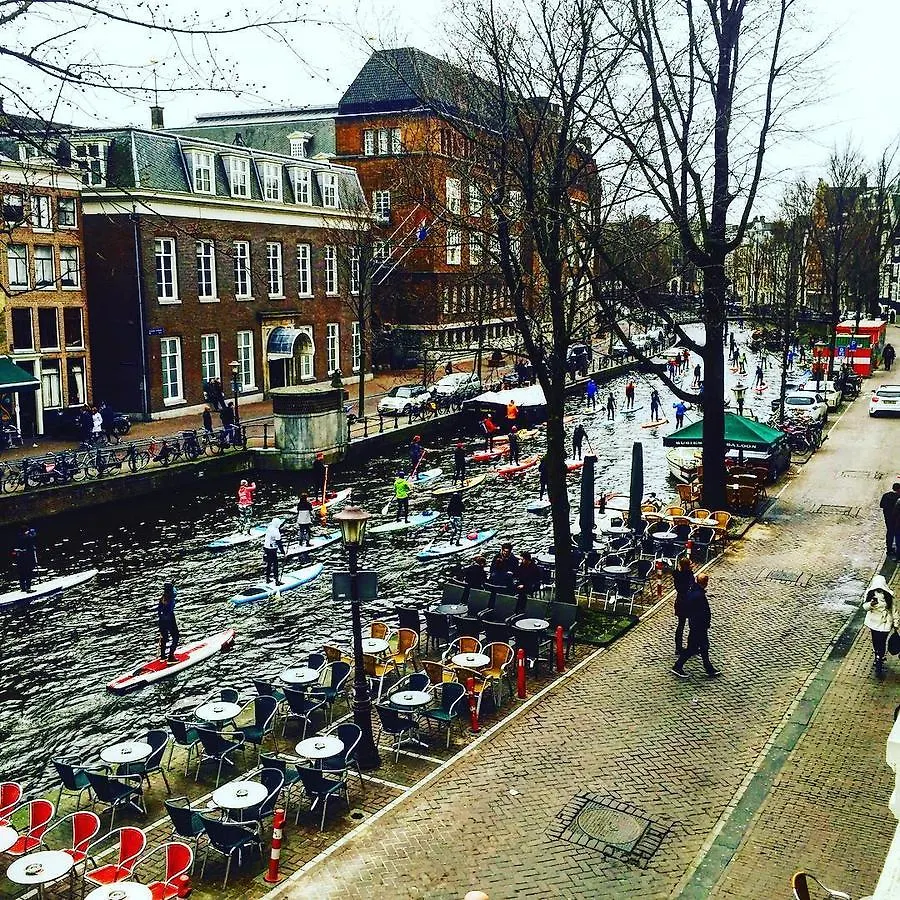 Manikomio Bed and Breakfast Ámsterdam