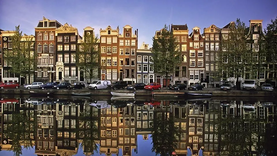 Manikomio Bed & Breakfast Amsterdam